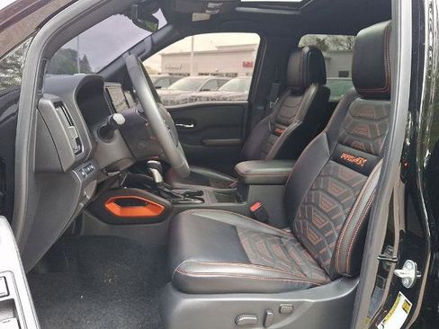 Certified 2025 Nissan Frontier PRO-4X w/ Pro Premium Package AWD/4WD image 15