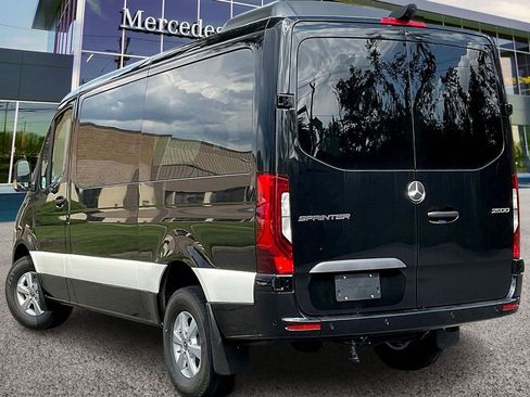 New 2025 Mercedes-Benz Sprinter 2500 image 3