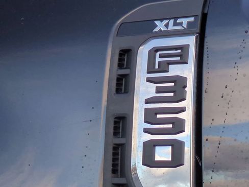 Used 2025 Ford F350 XLT w/ FX4 Off-Road Package image 13