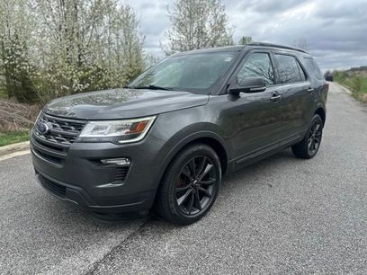 Used 2018 Ford Explorer XLT w/ Equipment Group 202A
