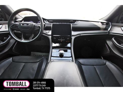 Used 2023 Jeep Grand Cherokee L Overland RWD image 10