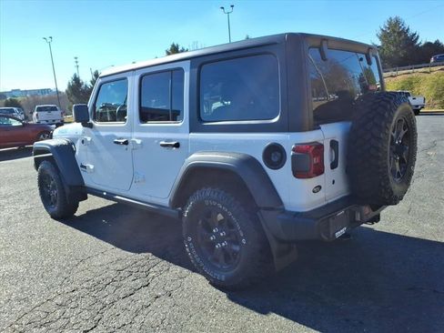 Used 2020 Jeep Wrangler Unlimited Sport image 5
