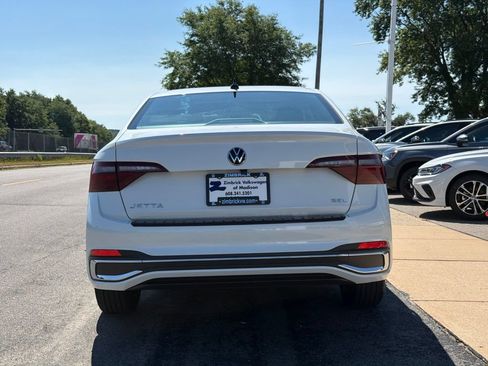 Certified 2023 Volkswagen Jetta SEL FWD image 7