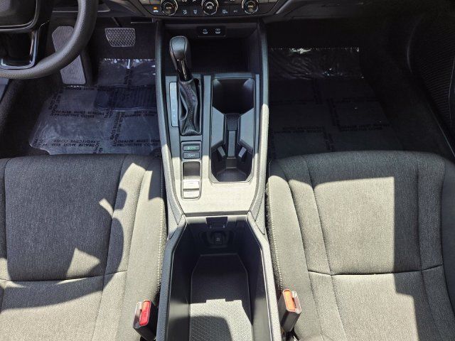 Used 2023 Honda Accord EX image 13