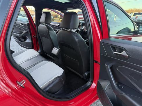 Used 2021 Volkswagen Jetta R-Line image 18