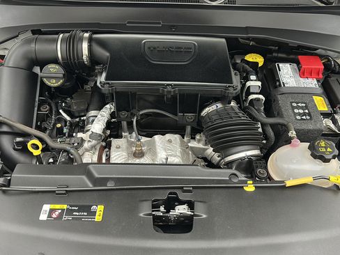 Used 2025 Jeep Compass Limited AWD/4WD image 21