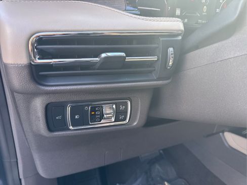 Used 2020 Lincoln Corsair Reserve w/ Equipment Group 201A FWD image 17
