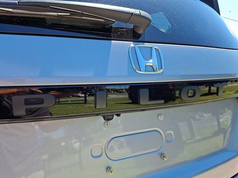 Used 2023 Honda Pilot EX-L image 32