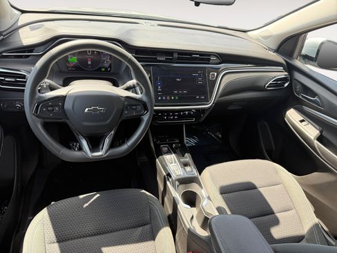 Used 2023 Chevrolet Bolt EUV LT FWD image 15