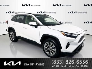 Used 2022 Toyota RAV4 Limited FWD video 1