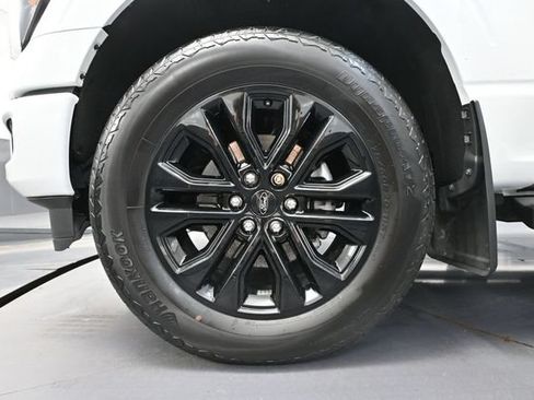 Used 2024 Ford F150 Lariat AWD/4WD image 18