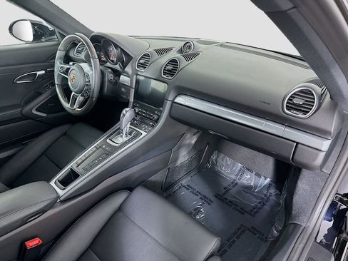 Certified 2025 Porsche 718 Cayman RWD image 27
