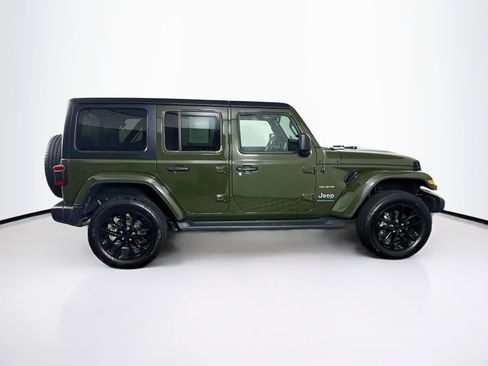 Used 2023 Jeep Wrangler Unlimited Sahara w/ Cold Weather Group AWD/4WD image 10