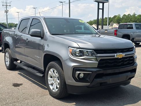 Used 2022 Chevrolet Colorado LT w/ LT Convenience Package RWD image 7