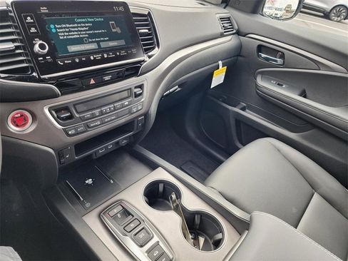 New 2025 Honda Ridgeline RTL image 29