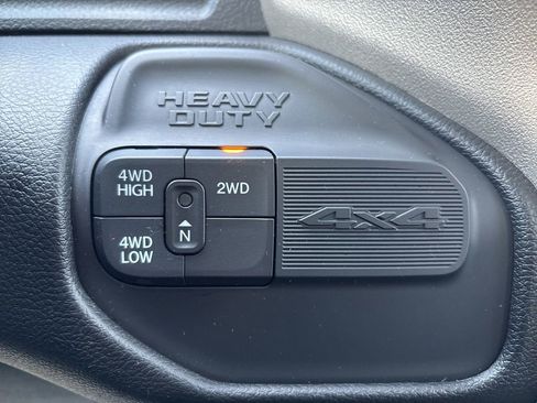 Used 2024 RAM 2500 Laramie AWD/4WD image 17