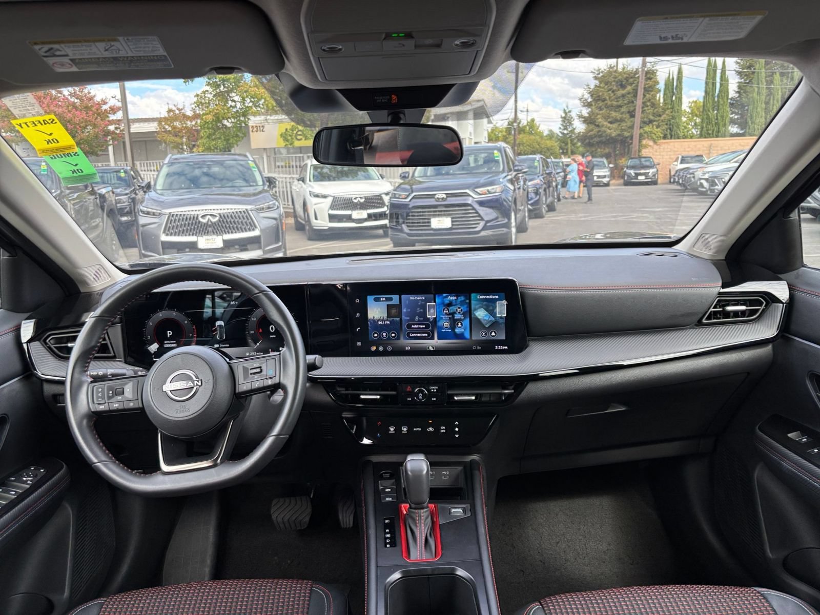 Used 2026 Nissan Kicks SR AWD/4WD image 31