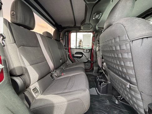 Used 2021 Jeep Gladiator Sport AWD/4WD image 21