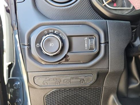 New 2026 Jeep Wrangler Unlimited Rubicon 392 image 14