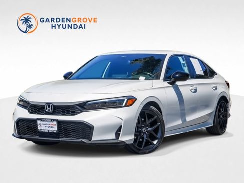 Used 2025 Honda Civic Sport image 1