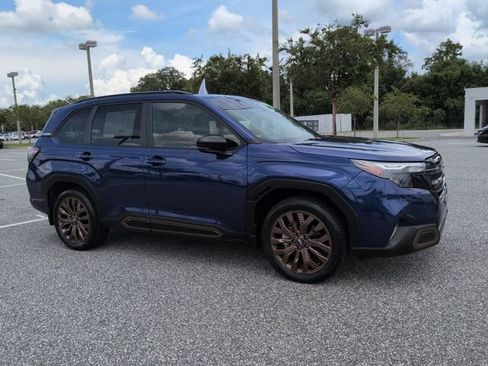 Used 2025 Subaru Forester Sport w/ Popular Package #2 AWD/4WD image 2