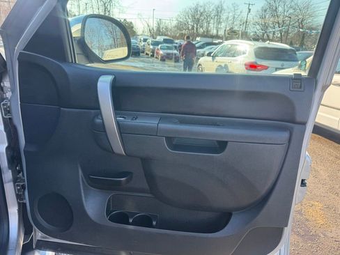 Used 2012 Chevrolet Silverado 1500 LT image 24