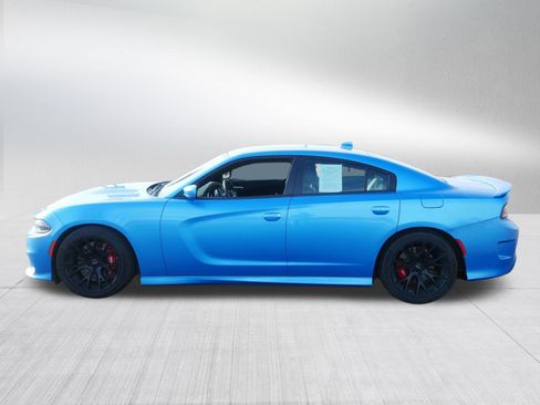 Used 2015 Dodge Charger SRT w/ Harman/Kardon Audio Group image 4