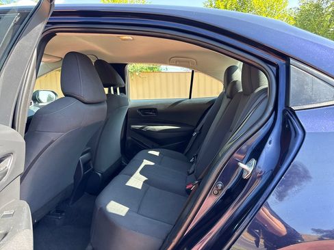 Used 2022 Toyota Corolla LE FWD image 18