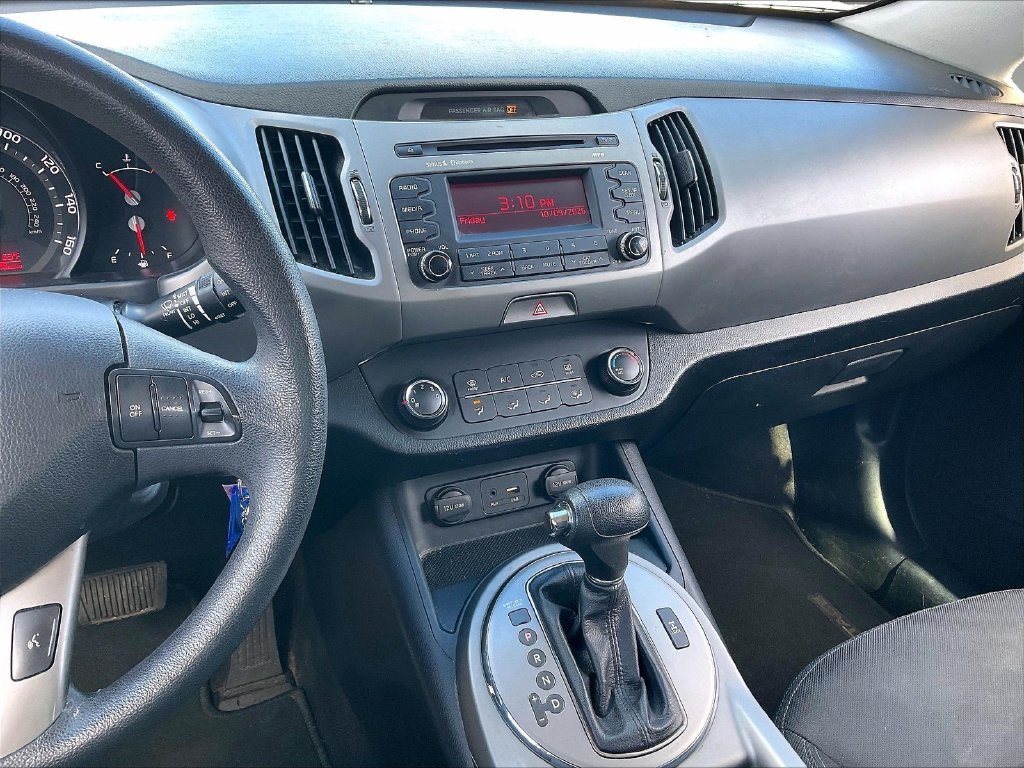Used 2016 Kia Sportage LX AWD/4WD image 17