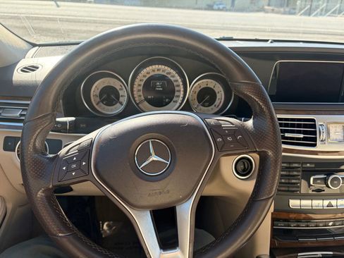 Used 2014 Mercedes-Benz E 350 Sedan image 12