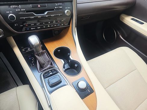 Used 2019 Lexus RX 350 FWD w/ Navigation Package image 24