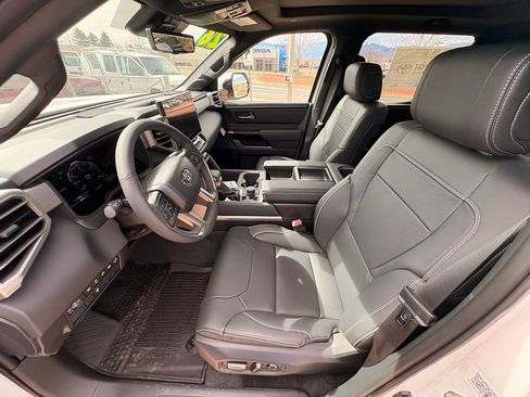 New 2026 Toyota Tundra Limited AWD/4WD image 10