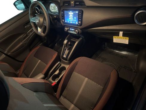 New 2025 Nissan Versa SR w/ Trunk Package image 27