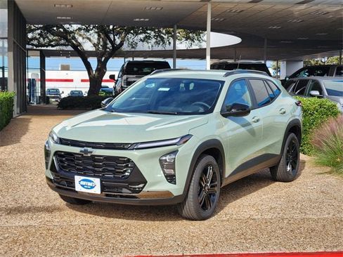 New 2026 Chevrolet Trax ACTIV w/ Driver Confidence Package image 3