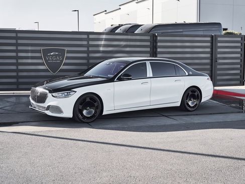 Used 2023 Mercedes-Benz Maybach S 680 4MATIC image 5