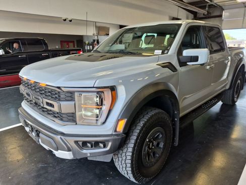 Used 2023 Ford F150 Raptor w/ Raptor Carbon Fibre Package AWD/4WD image 2