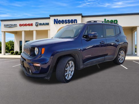 Used 2020 Jeep Renegade Latitude FWD image 3