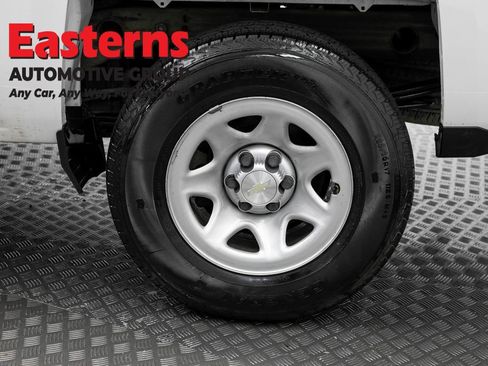 Used 2018 Chevrolet Silverado 1500 W/T RWD image 30