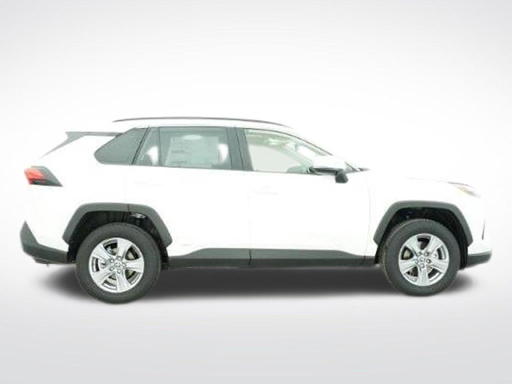 Used 2025 Toyota RAV4 XLE w/ Convenience Package AWD/4WD image 31
