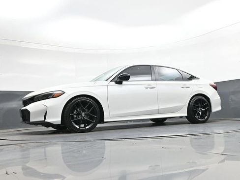 Used 2025 Honda Civic Sport image 35