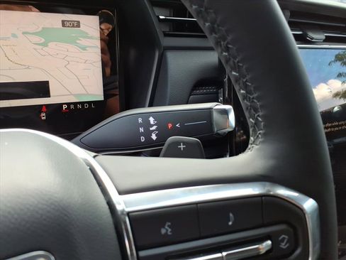 New 2026 GMC Terrain Elevation w/ LPO, Floor Liner Package image 17