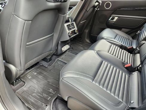 Used 2025 Land Rover Discovery S AWD/4WD image 20