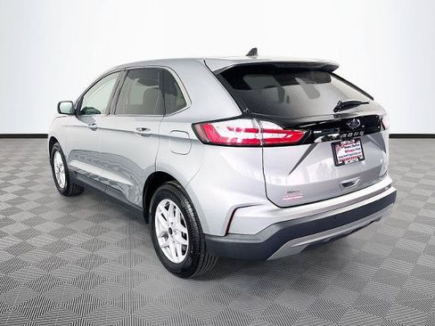 Certified 2023 Ford Edge SEL AWD/4WD image 5