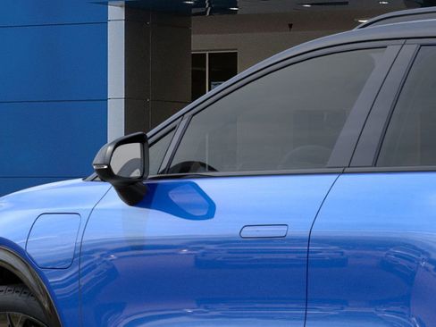 New 2026 Chevrolet Equinox EV RS image 12