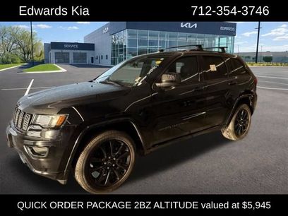 Used 2019 Jeep Grand Cherokee Altitude