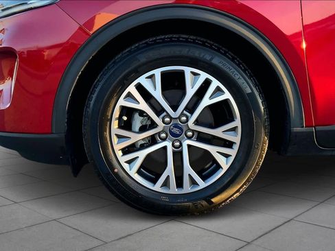 Certified 2022 Ford Escape SEL w/ Technology Package image 10