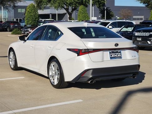 Used 2023 Lexus IS 300 w/ Comfort Package image 5