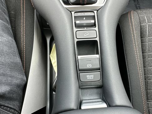 Used 2024 Honda HR-V Sport image 57