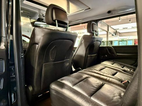 Used 2010 Mercedes-Benz G 550 image 34