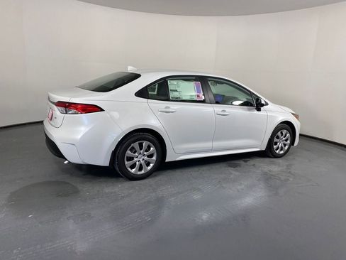 New 2026 Toyota Corolla LE image 4